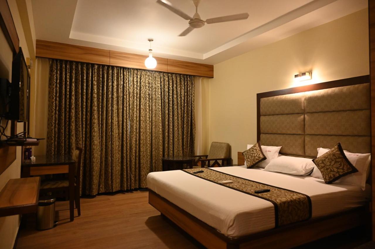 Hotel Sms Grand Imperial Vellore Exterior photo